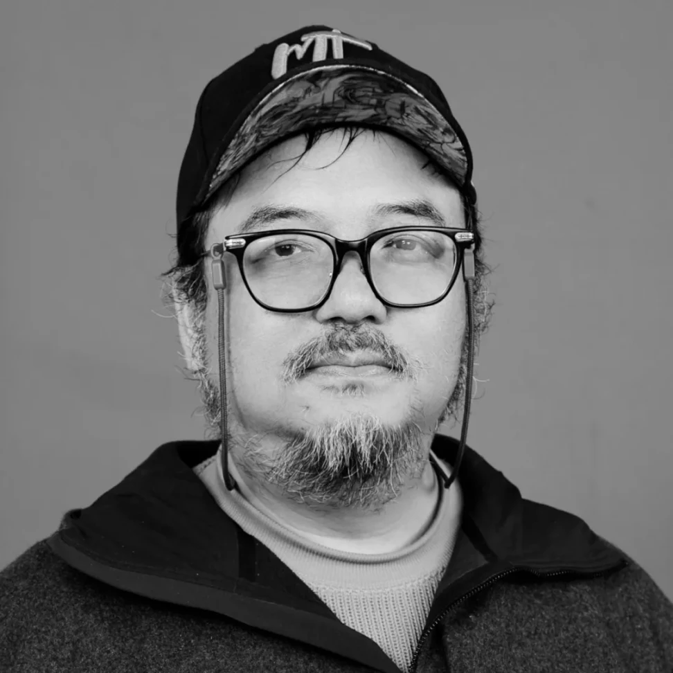 摩尔线程上市暴涨近470%，创始人李丰竟涉币圈马勒戈币争议？