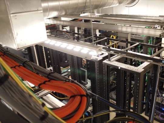 GTC黄仁勋讲光通信未点燃市场，为何热度高却不被买单？