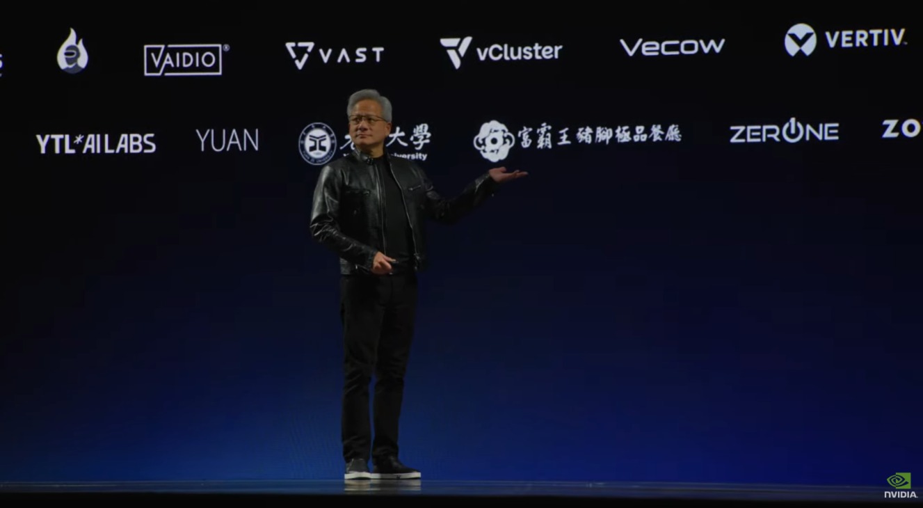 英伟达黄仁勋GTC台北演讲：AI新突破，Vera CPU订单创纪录